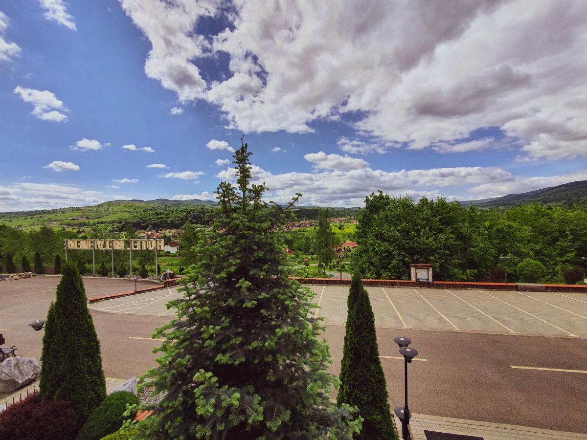 Hotel Belvedere Sovata Exterior photo
