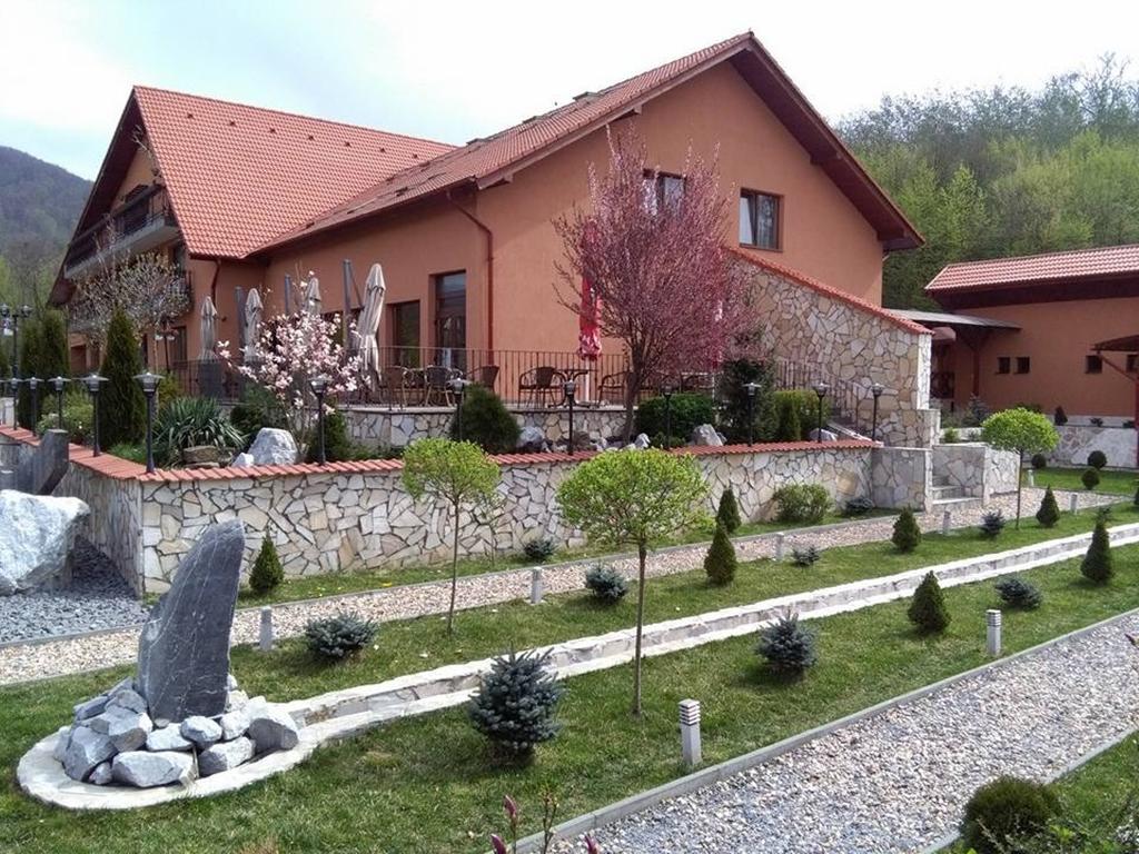 Hotel Belvedere Sovata Exterior photo